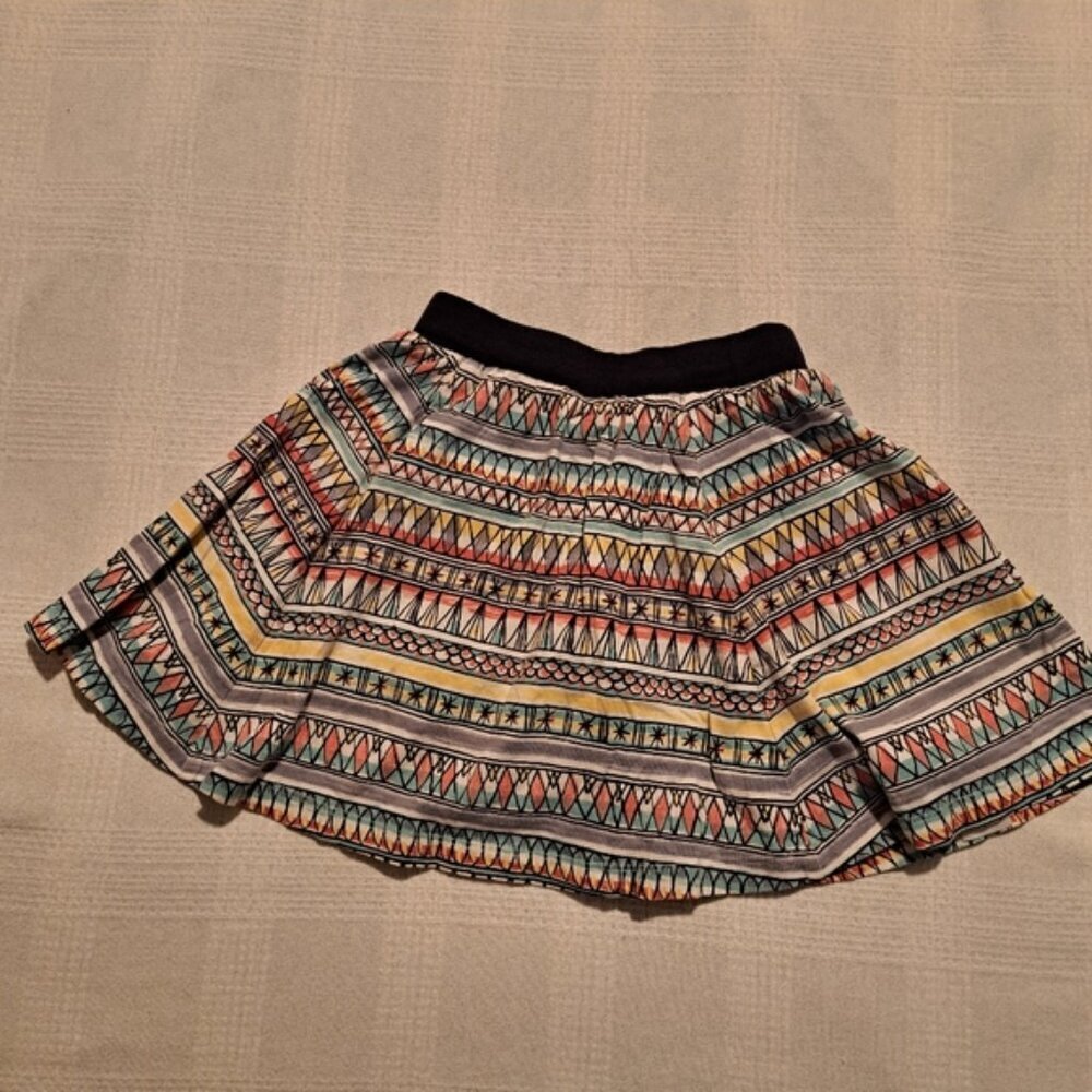Tea Collection girls size 5 skirt with modesty shorts, VGUC
